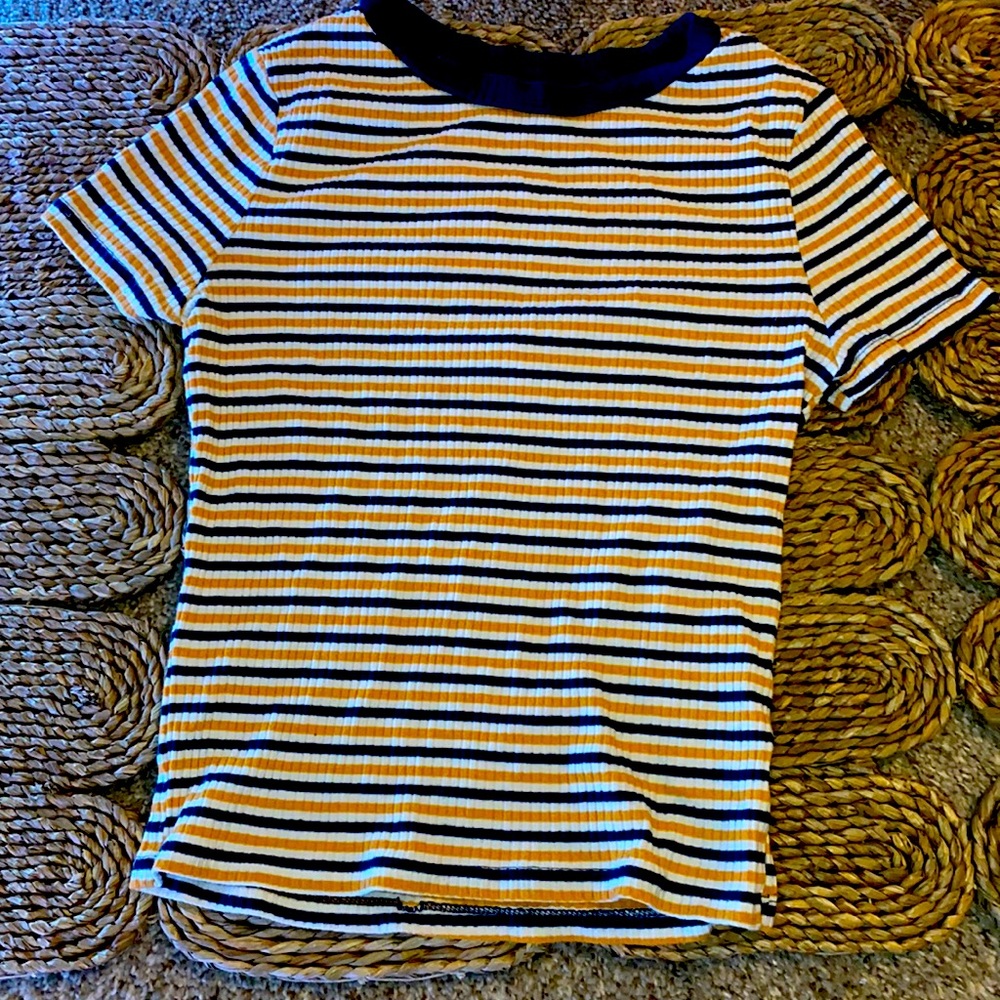 Blue, yellow, size small, scoop neck collar